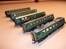 HO ROCO ELECTRIC ENGINE + 4