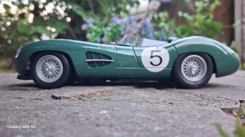 Aston martin dbr1 scala 18 - dbr1, 1/18