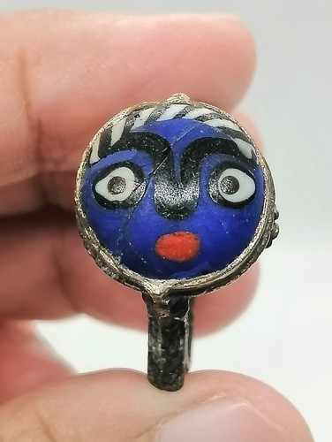 Anello antico romano mosaico
