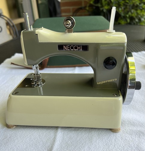 Macchina cucire mini - cucire,