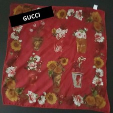 Sciarpa Gucci motivo floreale