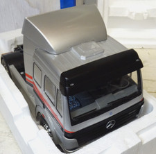 Camion Mercedes Benz SK II Silver Scala 1/18 MCG Die Cast ModelCar Group 1994