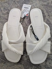 Zara white pleated strap