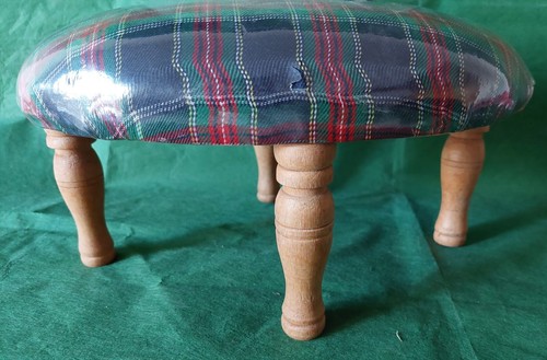 Sgabello poggiapiedi cuscino - sgabello,