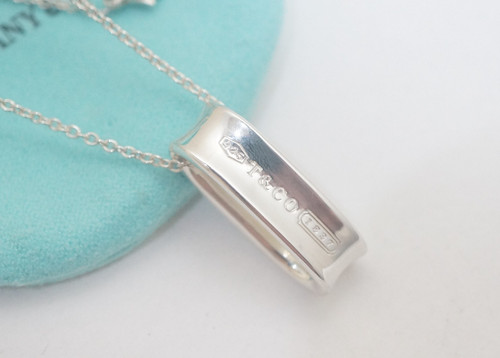 Collana con ciondolo - , anello