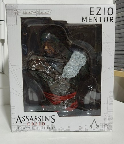 Busto ezio mentor assassin - busto, assassin's