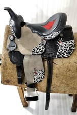 Nuovo Western Barrel Racing