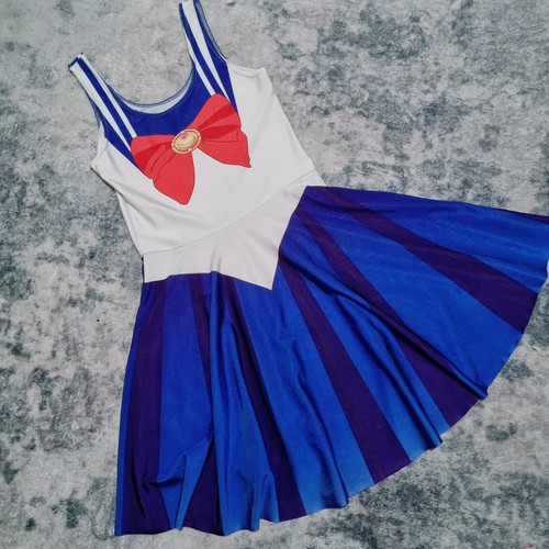 Costume vestito pattinatore
