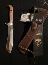 Coltello da caccia per auto