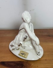 Statuetta d'epoca di una