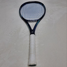 Racchetta da tennis Yonex Ezone 98 Grip 4 1/4 modello 2022 ottime condizioni