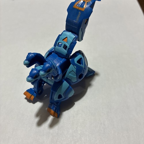 Bakugan b700 aquogreaves blue - bakugan,