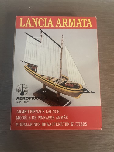 Lancia armata pinnacolo armato - armata,
