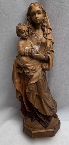 Madonna legno intagliato a - in,