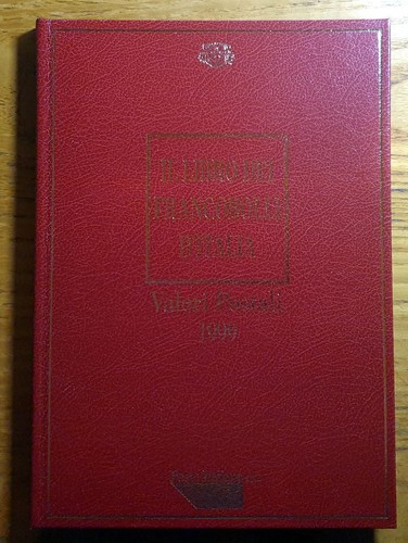 Italy repubblica 1999 - 1999, libro