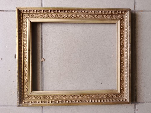 Cornice intagliata dorata - e,