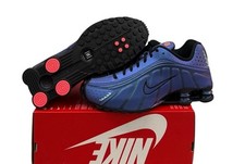 Nike Shox R4 Iridescent