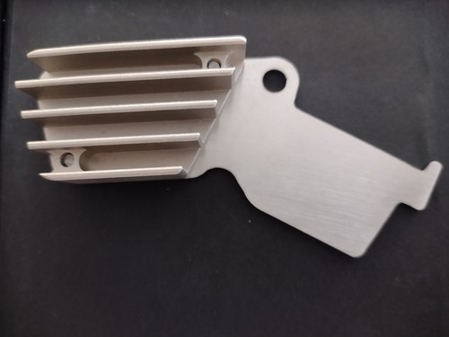 Dissipatore calore pinza disco