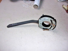 LEVA DEVIOLUCI LUCI FRECCE VOLKSWAGEN GOLF MK1 FINO AL 7-1977