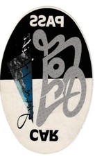 POOH RARISSIMO PASS CAR