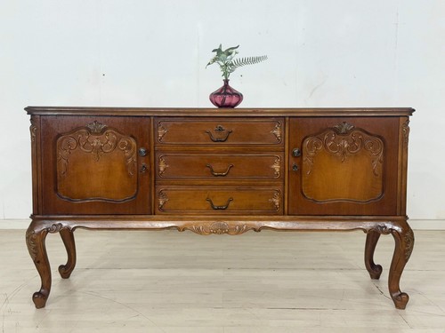Chippendale credenza credenza