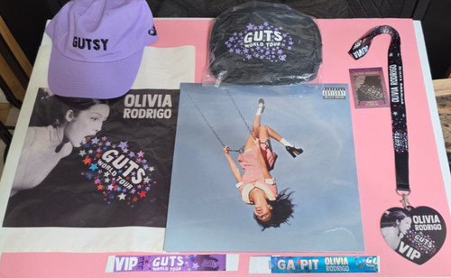Olivia rodrigo bundle signed - olivia,