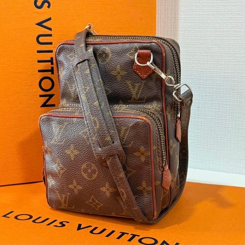 Louis vuitton shoulder bag - louis,