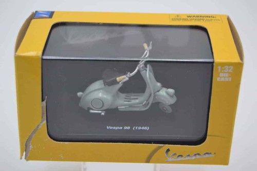 Die cast vespa - ",