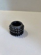 Motore con ingranaggio albero