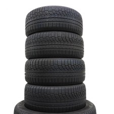 4 Pezzi 215/40 R17 Nokian - WR A4 - 87V - XL - Pneumatici Invernali