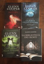 LA TRILOGIA DEI DANNATI,  LA