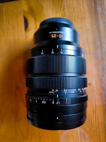 Panasonic leica 25mm - 10-25mm, f/1.7