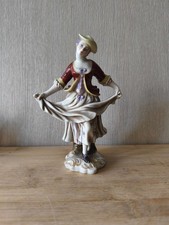 CAPODIMONTE  GINORI antica statuina donna con grembiule fine ottocento