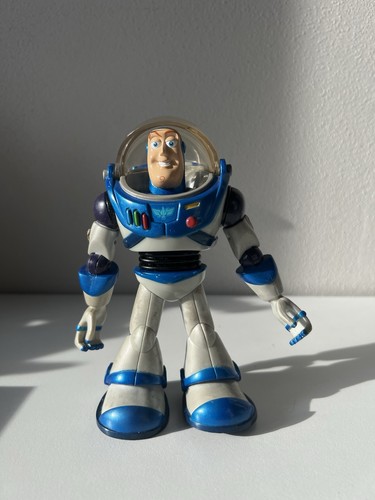 Walt disney pixar toy story - story, 3
