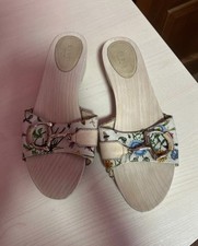 zoccoli gucci originali, con due “sacche” per ritirarli.