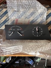 quadro strumenti orologio