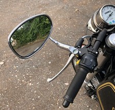 Specchietti retrovisori stile