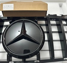 Logo anteriore grill - anteriore, nero
