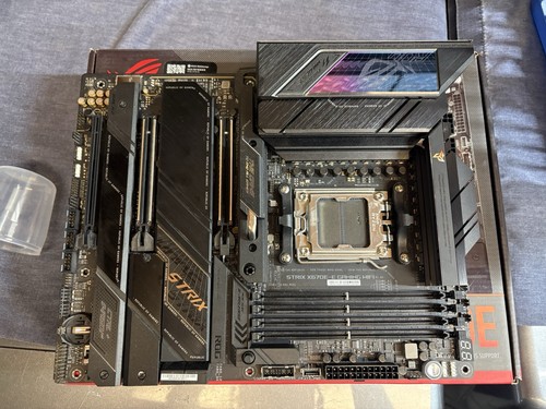 Asus rog strix x670e gaming - rog, x670e-e