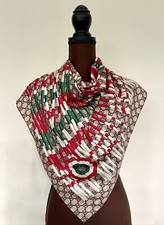 Nuova sciarpa gucci logo - gucci,