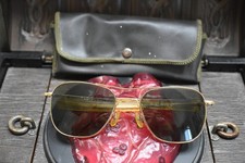 Occhiali da sole vintage