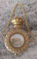 Antique Palais Royal White