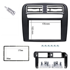 Mascherina autoradio nera  2