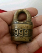 Antico lucchetto 999 - primi