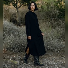 Abito Good Alma con bottoni