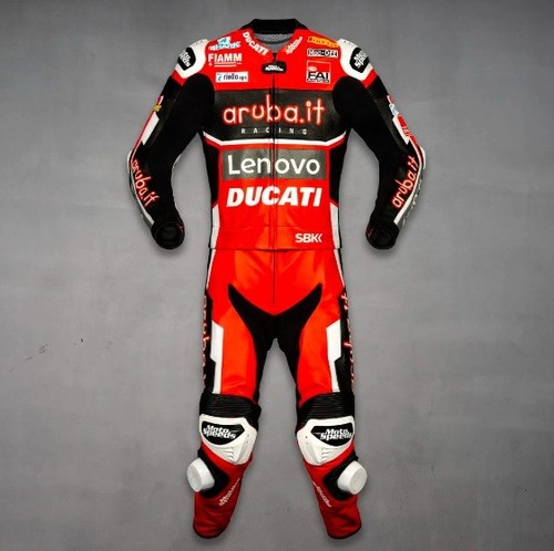 Ducati uomo motociclista - ducati,