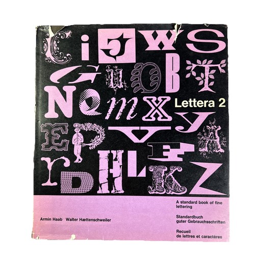 Lettera standard book - book, of