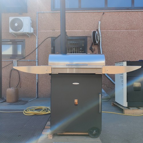 Barbecue pellet nuovo - barbecue, pellet.