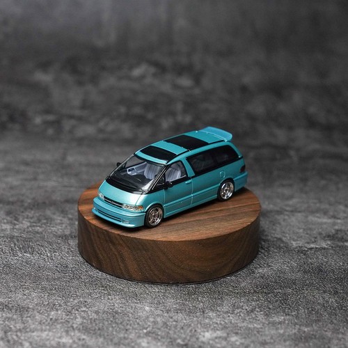 Modellino minivan pressofuso