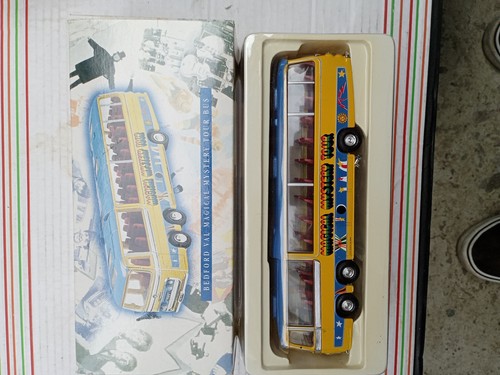 Corgi bedford val magical - -bedford,